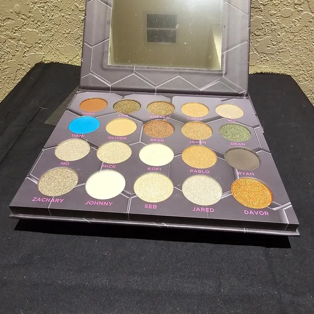 Barbarella Smoky Eyeshadow Palette  New Neutral Grunge Glam Multi Finish Makeup